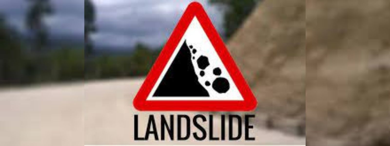 Colombo-Badulla main road blocked due to landslide